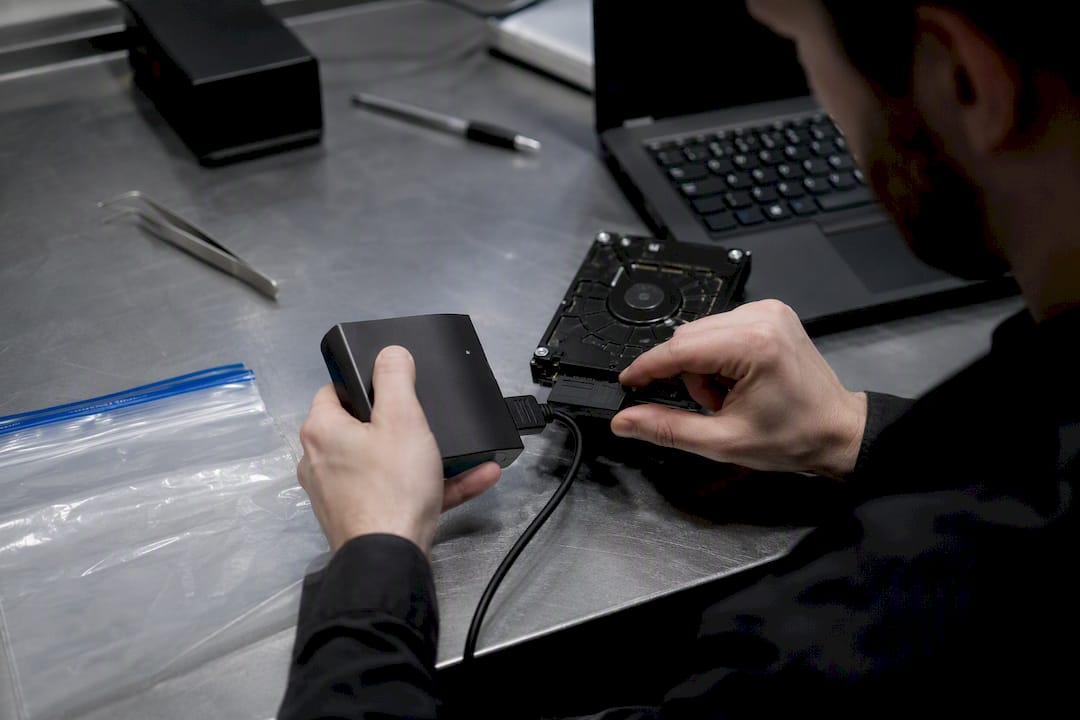 A practical guide to computer forensics and its legal standards
